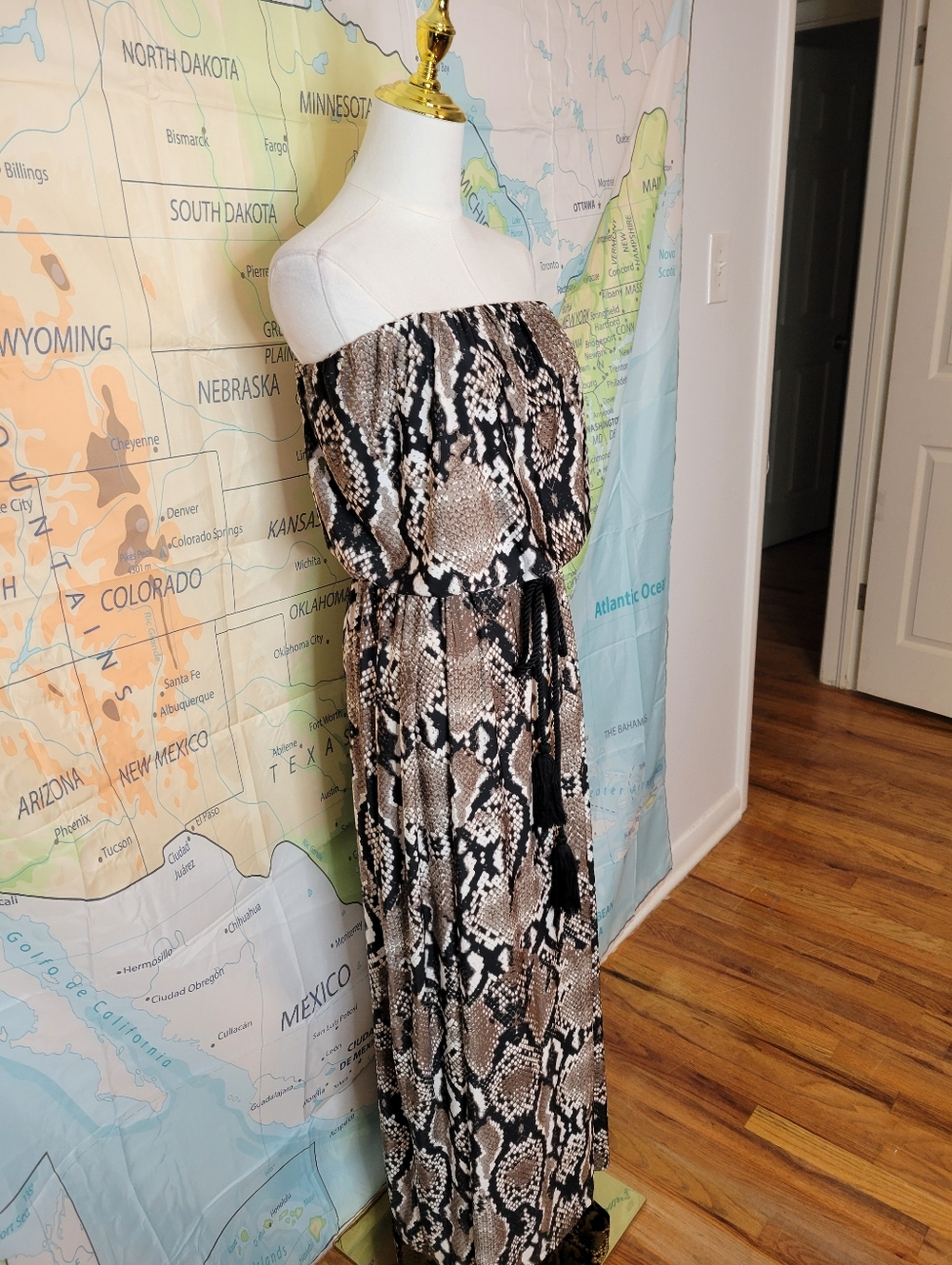 Blooming Rose Strapless Snake Print Maxi Dress in Brown and Black - Picture 4 of 15